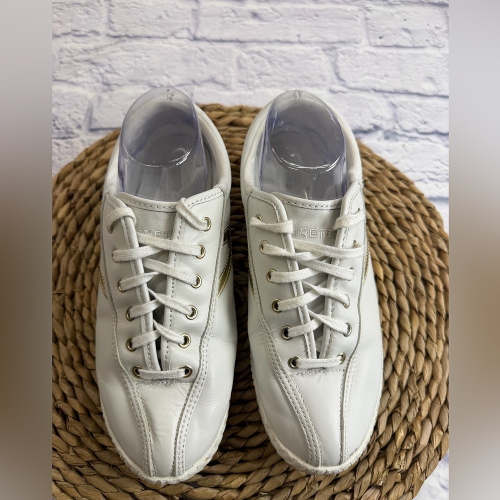 Tretorn Classic White Women's Sneakers with Gold Logo. Size 9. Fashion Sneakers.
